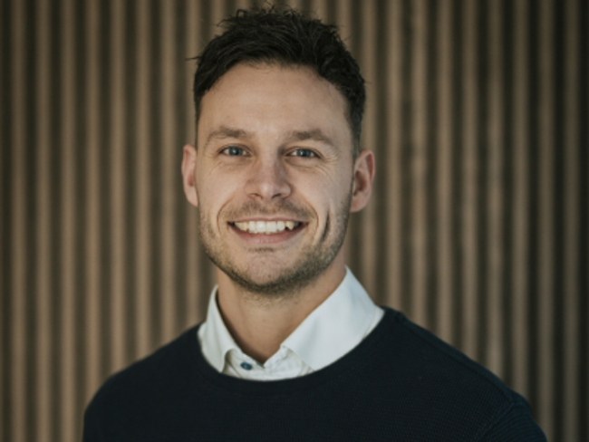 employee image